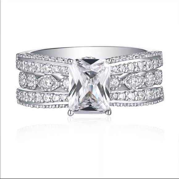 New Women’s 925 Silver 2 pc set Diamond Ring - Picture 3 of 5